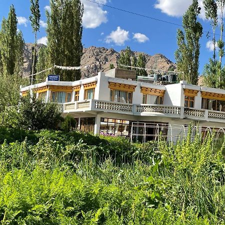 Hinjuma Guest House Leh Ngoại thất bức ảnh